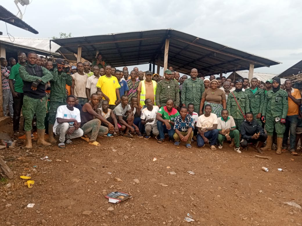 Sensibilisation des chefs d’exploitation dans l’Agro-forêt des Rapides Grah Sud